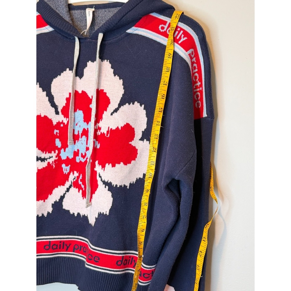 Daily Practice Anthr0pologie Hooded Varsity Top Floral XS - Picture 5 of 8
